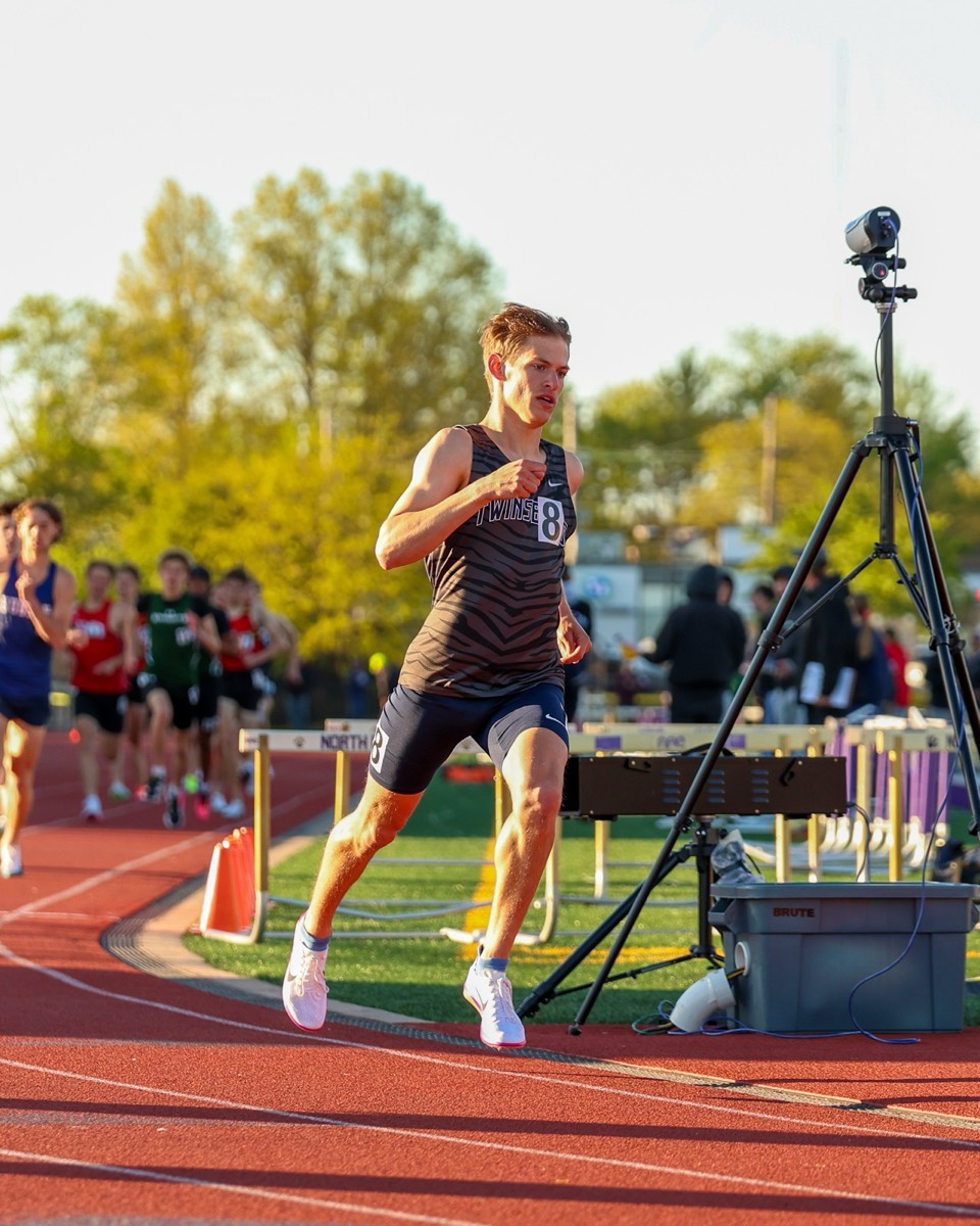 Track — Highlight Dept.